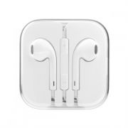 Naushniki-Apple-EarPods-s-pultom-upravleniya-i-mikrofonom.jpg